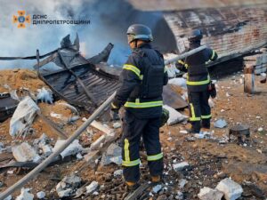 Нічна атака на Дніпро: ракетні обстріли та наслідки