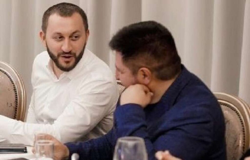 У Дніпрі три приміщення Укрпошти незаконно переписали через британську компанію та російські казино: розслідування ЗМІ