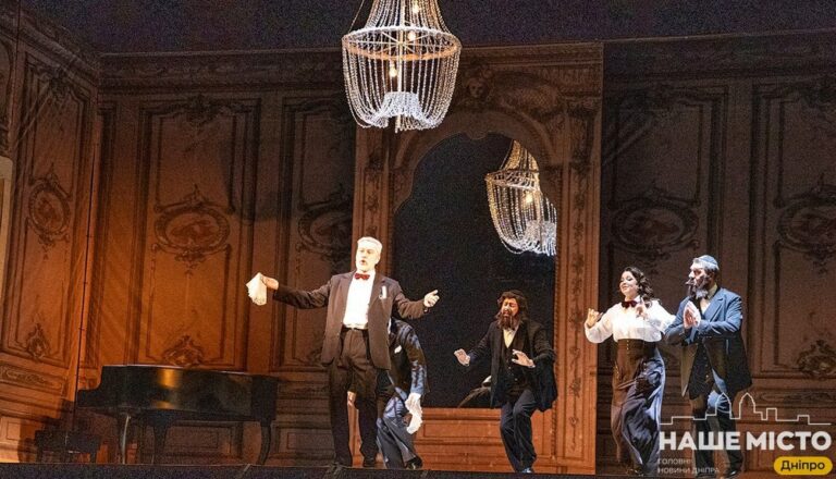 У Дніпровській опері стартує мюзикл «Школа танців Соломона Шкляра»
