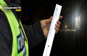 Носіть флікери: у Дніпрі закликають бути видимими у темряві