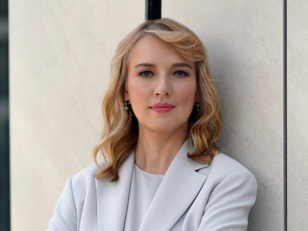 Програми “єЯсла” та “єСадок” для покращення економіки