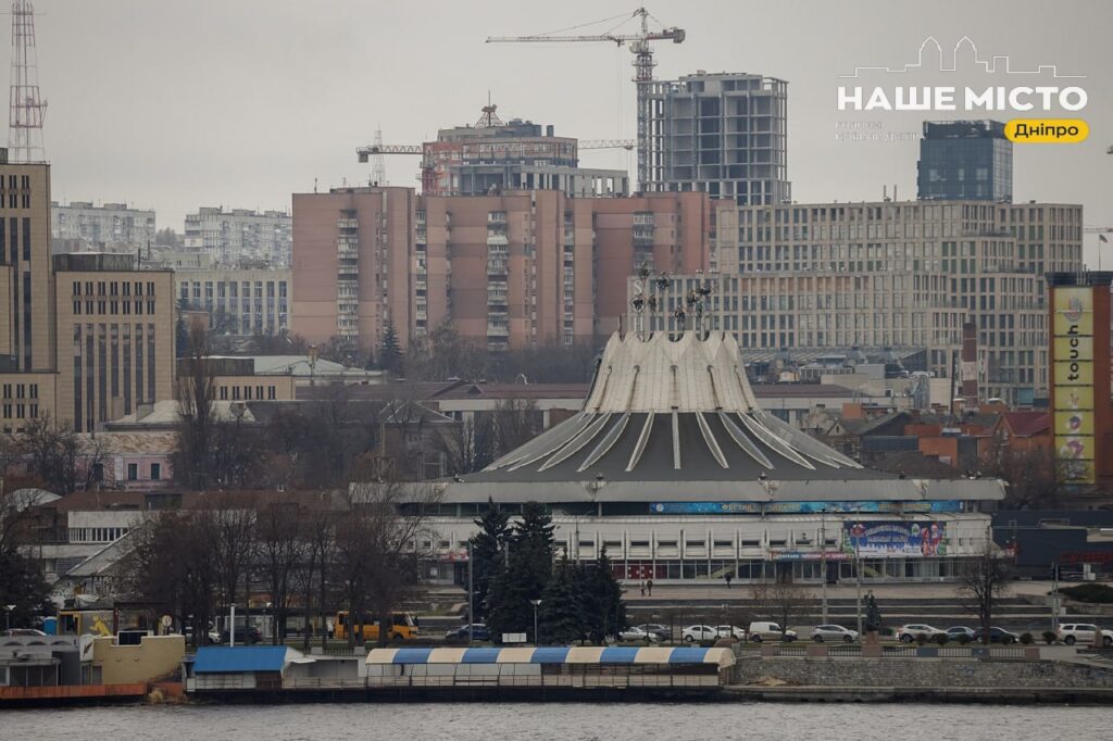 Дніпро: без обстрілів, але з тривогами