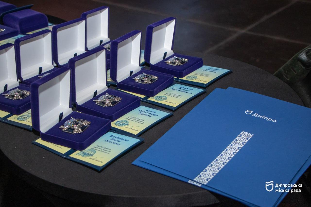 У Дніпрі відзначили День Збройних сил, нагороджуючи героїв 128-ї ОВМБр