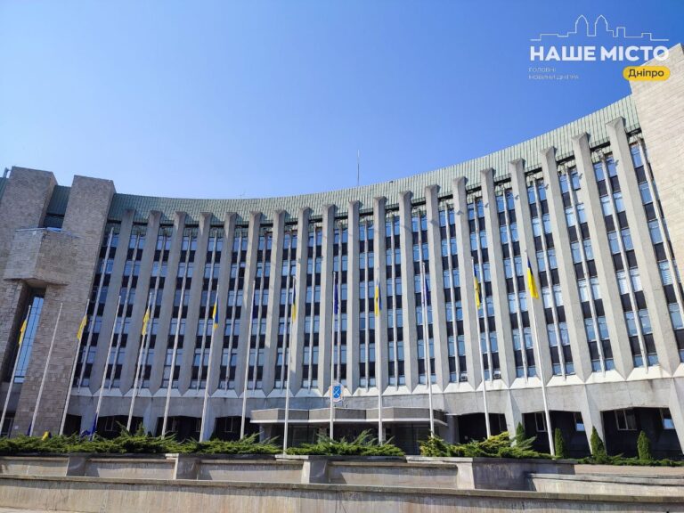 У Дніпрі передано Вифлеємський вогонь миру