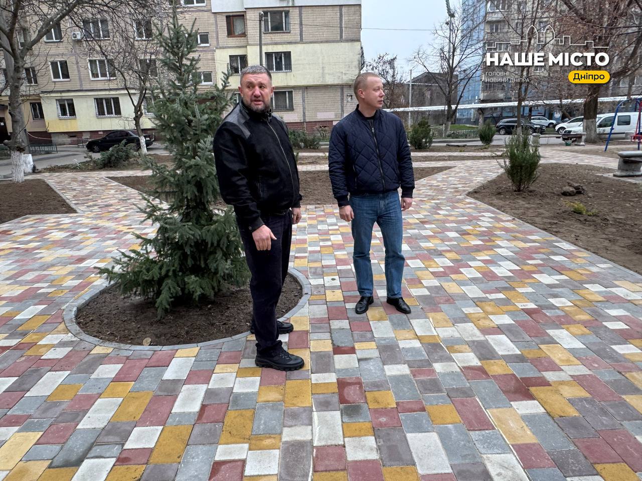 Оновлення вулиці Янтарній у Дніпрі: нова зона відпочинку