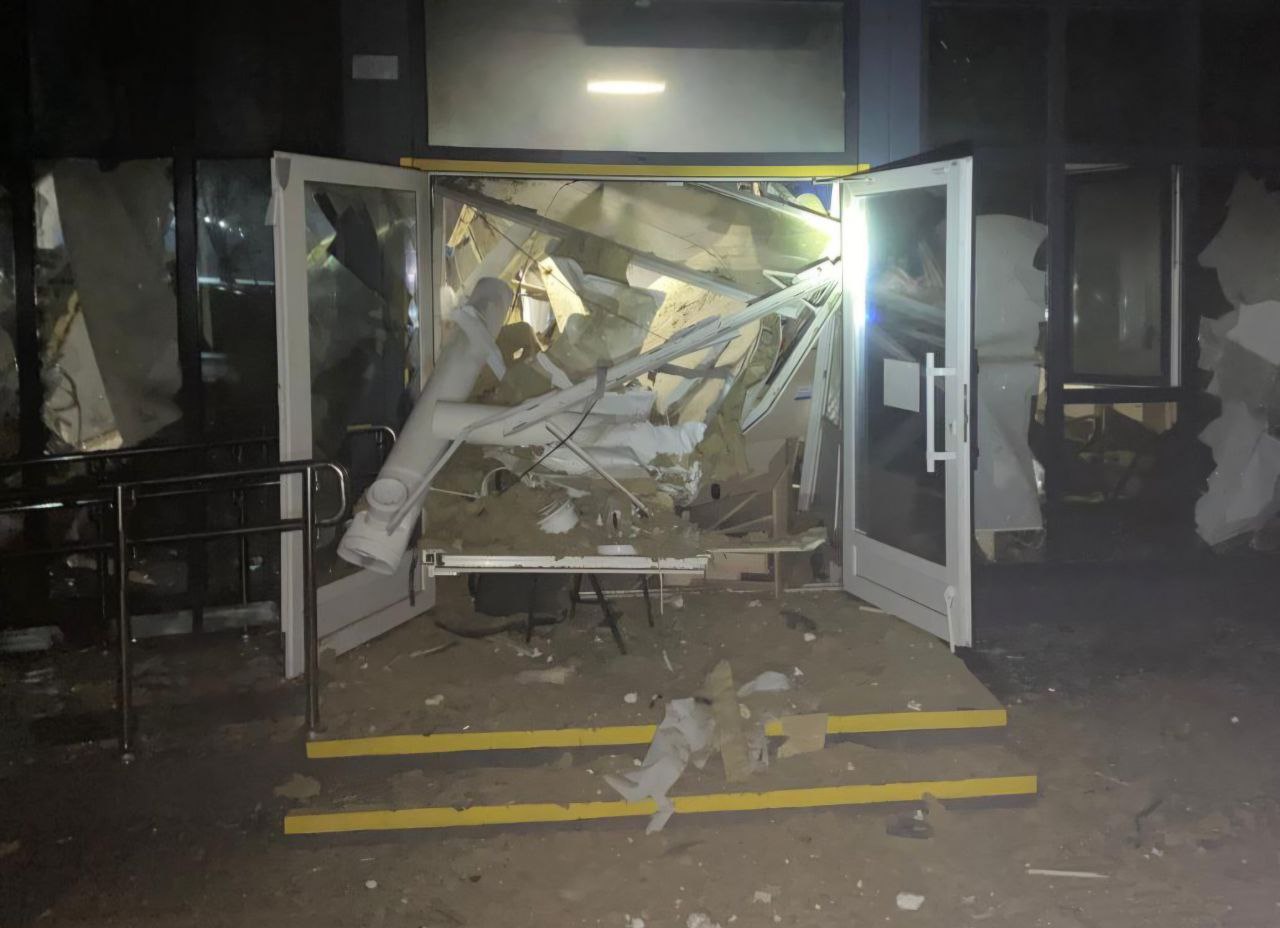 Нічна атака дронів на Дніпропетровщину: пошкоджено об'єкти в трьох районах