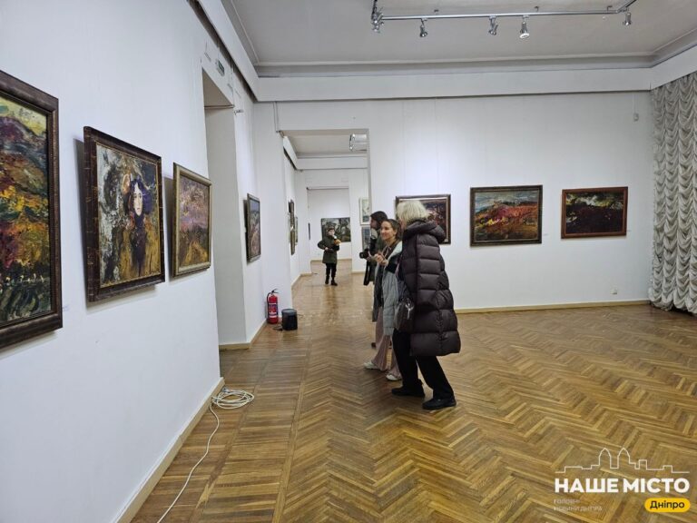 Ювілейна виставка Леоніда Антонюка у Дніпровському художньому музеї