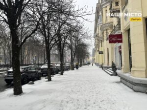 Важкий ранок у Дніпрі: загроза з повітря триває