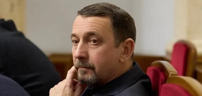 Народний депутат Кісєль, який потрапив на прослуховування НАБУ, у 2020 році вимагав від мера Дніпра Бориса Філатова знятися з місцевих виборів