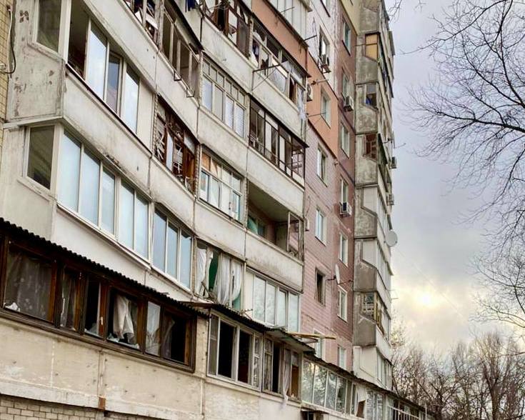 Через нічний російський удар по Дніпру понад 50 тисяч людей залишилися без світла