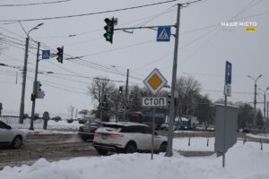 Безпечні вулиці Дніпра: оновлення світлофорів та дорожньої розмітки