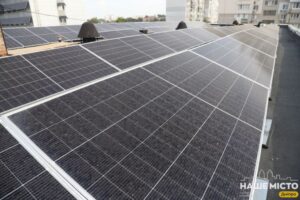 Спрощення встановлення сонячних панелей в Україні