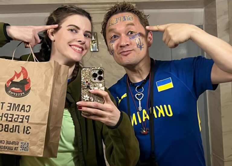 Японський фанат прилетів на змагання в Україну, щоб підтримати атлетку