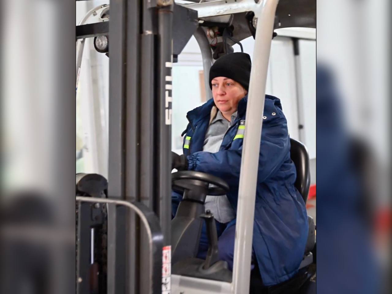 З пера обладнання до керма електрокара: Наталія Волько з Дніпра перекваліфікувалася водійкою