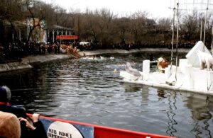 Дніпряни відновлюють історичні зустрічі в парку Глоби
