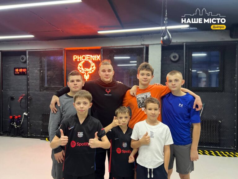 Боксер Марк Шумакер: від спорту до допомоги дітям Маріуполя