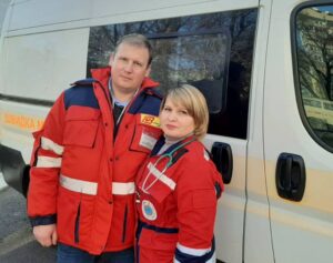30 років на службі: історія пари парамедиків з Дніпра