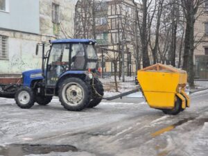 У Дніпрі очікуються сильні снігопади: комунальні служби у готовності