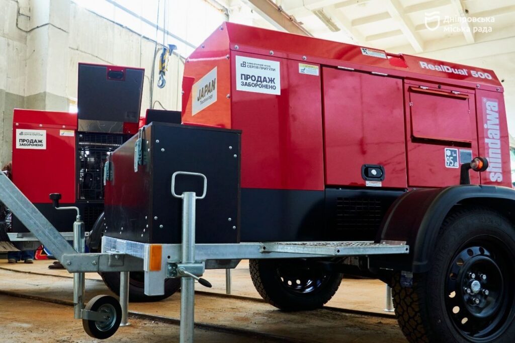 Дніпро отримав від Гуманітарного фонду Сергія Притули мобільний зварювальний комплекс для відновлення водопровідних мереж після ворожих атак