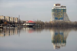 Суха та сонячна п’ятниця: Дніпро під впливом антициклону Heiko