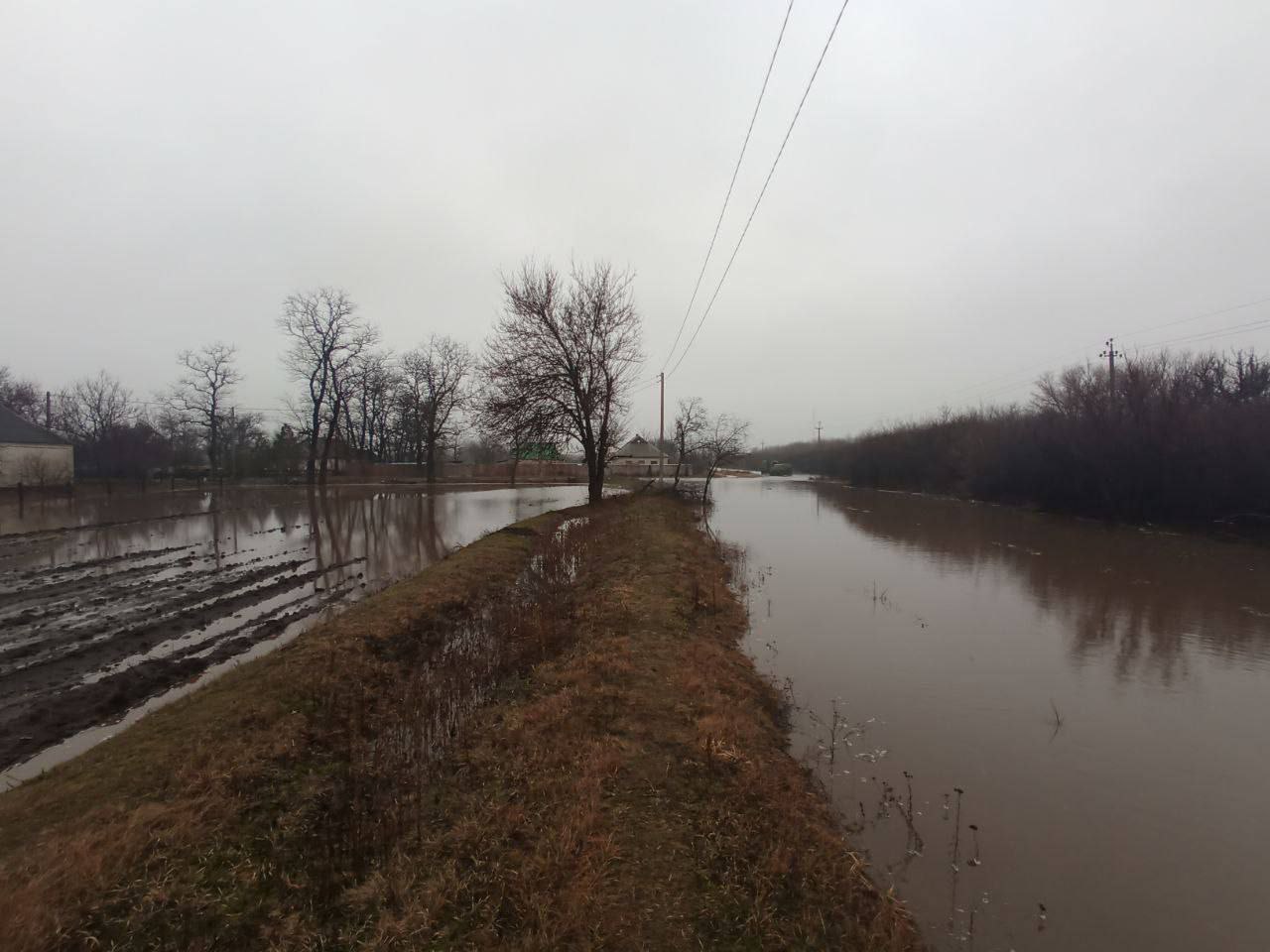 Готуємось до паводків: синоптики прогнозують аномальну весну