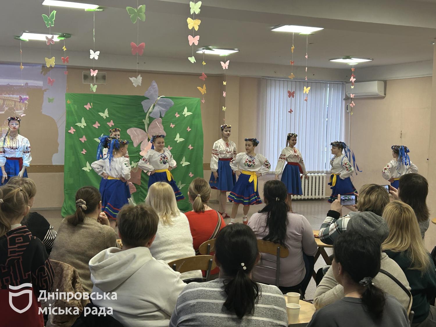 Свято для жінок героїв у Дніпрі: як це було