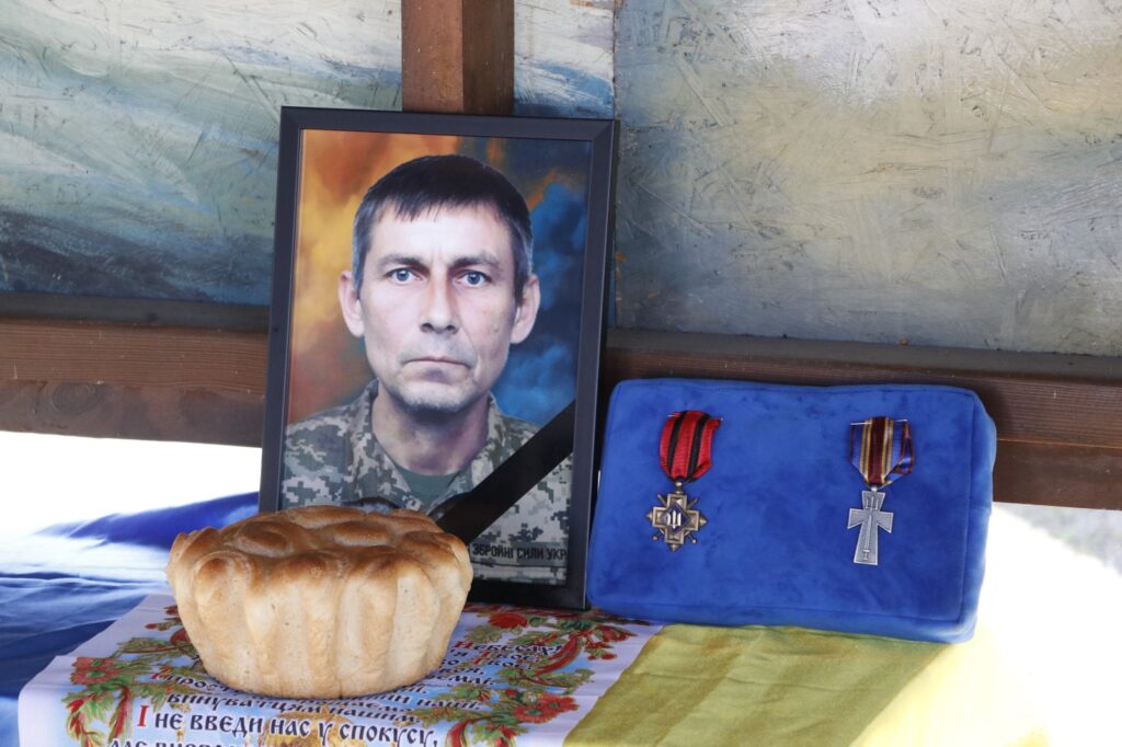 Нікополь прощається з головним сержантом Михайлом Біловим