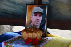 У Нікополі поховали солдата Юрія Кошкідька після двох років вважання зниклим