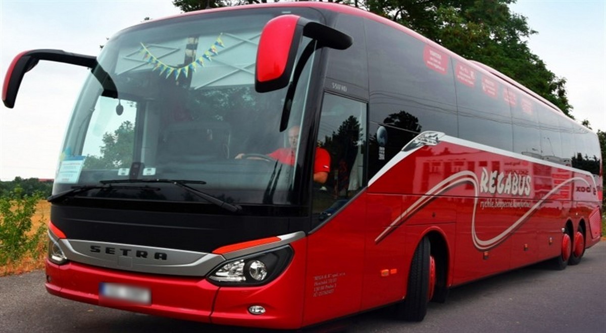 Швидка та зручна поїздка: купуйте квитки на автобус Ужгород-Кошице онлайн