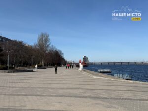 Дніпро: ніч минула спокійно, місто працює в звичайному режимі