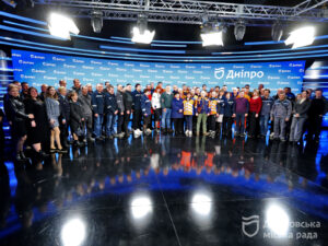 Філатов нагородив комунальників Дніпра за успішну роботу в зимовий період