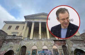 Палац студентів ДНУ продовжує занепадати та руйнуватися, а ректор Оковитий няік не реагує на проблему