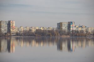 Весняне потепління наближається до України