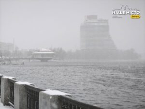 Настає похолодання: мокрий сніг в Україні