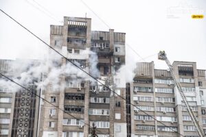 У Дніпрі вже 1400 будинків зруйновано або пошкоджено: Філатов розповів, як місто живе в умовах наближення фронту