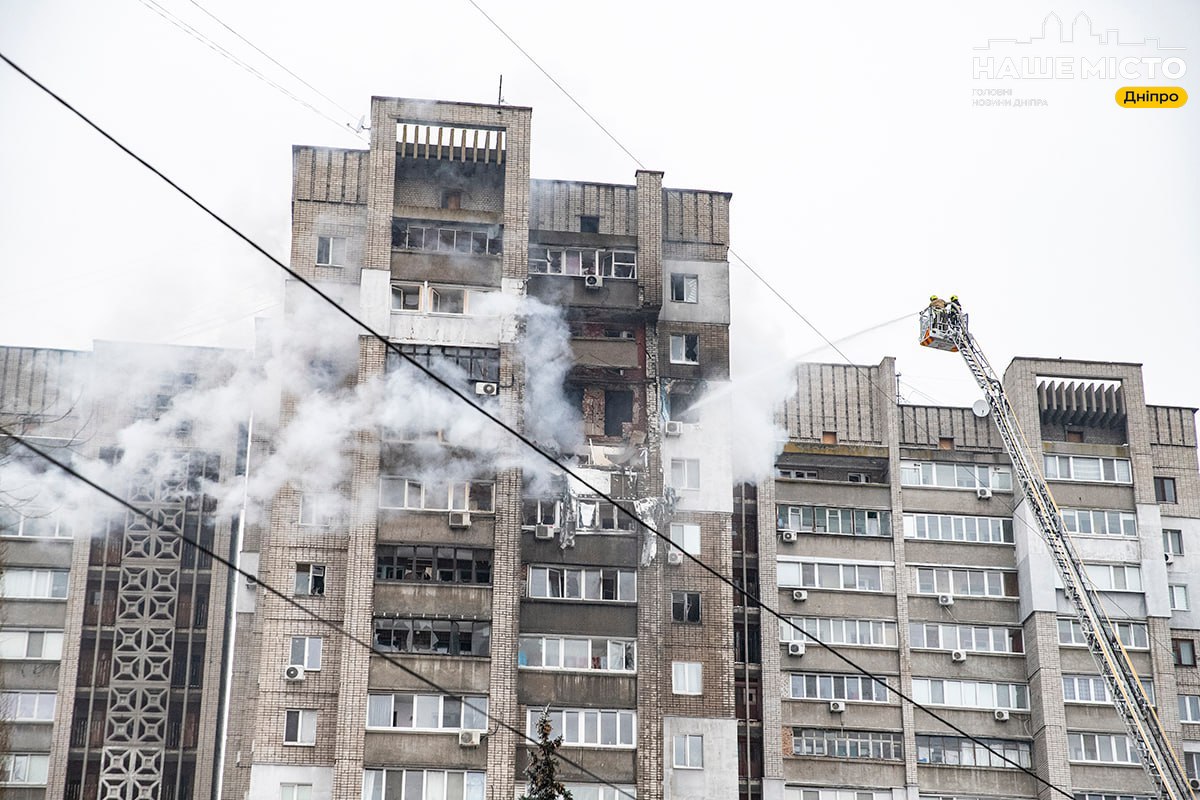У Дніпрі 1400 будинків зазнали руйнувань та пошкоджень через обстріли