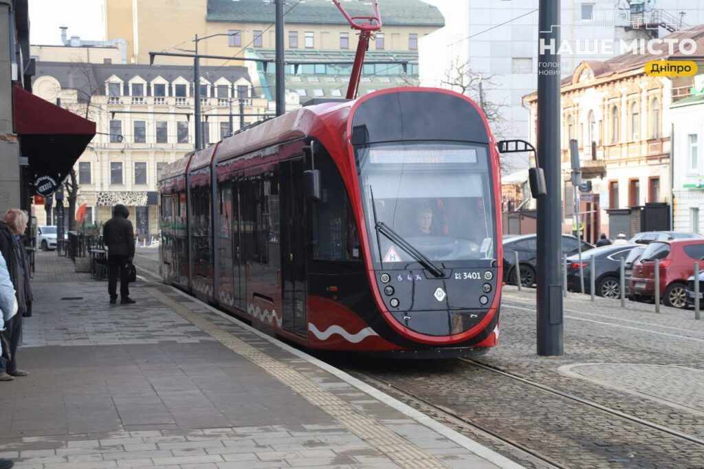 Зміни у графіку транспорту в Дніпрі на 8 березня
