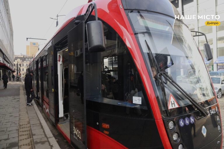 Тимчасові зміни в роботі громадського транспорту Дніпра 6 березня