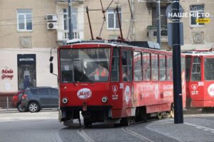 У Дніпрі тимчасово змінено рух транспорту через ремонти 19 березня