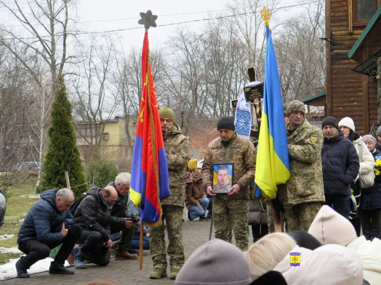 Жовті Води попрощалися із захисником України Русланом Д’яченком