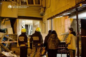 Нічні вибухи у Дніпрі: постраждалі та пошкодження будівель