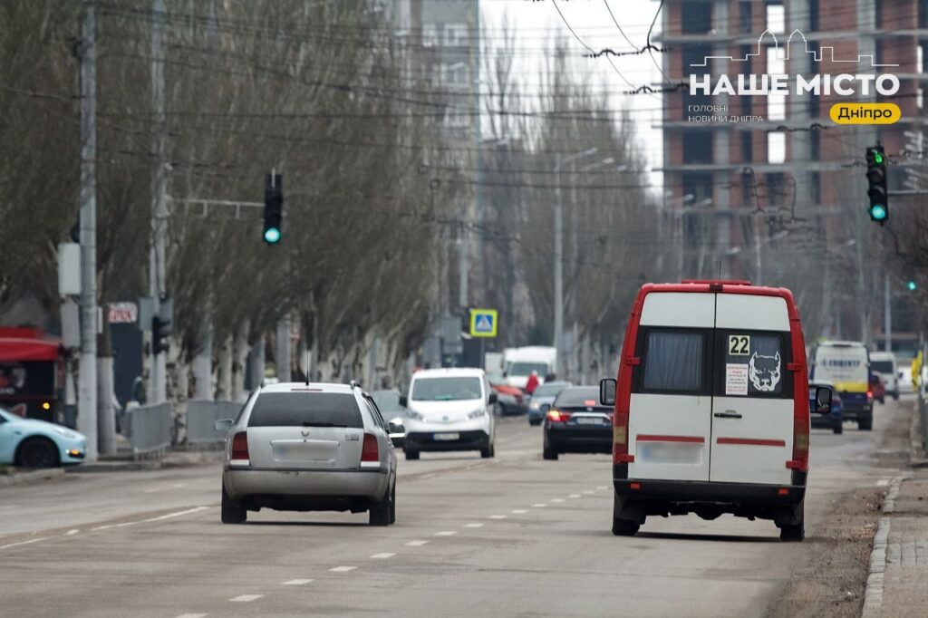 Зміни у громадському транспорті Дніпра 23 березня через ремонт колії