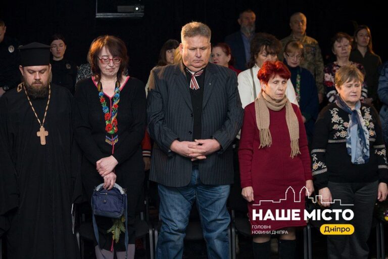 Презентація книги “Українська мати і війна” у Дніпрі