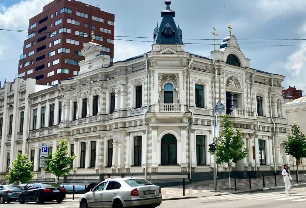 Особняк Андерегга — архітектурний символ Дніпра з багатою історією