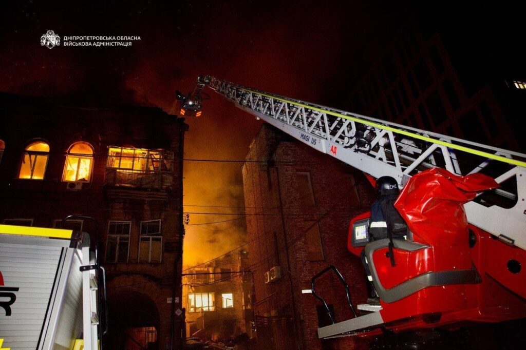 У Дніпрі зросла кількість постраждалих унаслідок масованої атаки