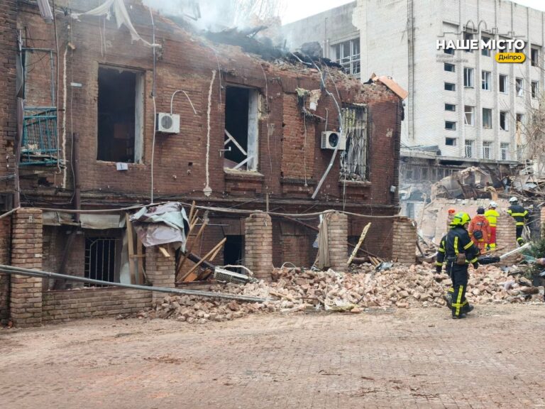 Нічна атака на Дніпро: стан постраждалих станом на 16 квітня