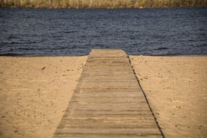 У Дніпрі та області готуються до офіційного відкриття пляжів у 2023 році