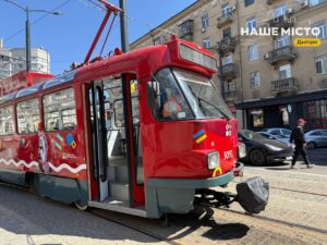 Зміни в роботі громадського транспорту в Дніпрі 19 квітня 2026 року