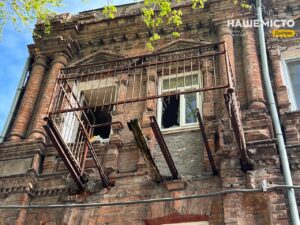 Наслідки ранкової атаки на Дніпро 22 квітня: репортаж з місця