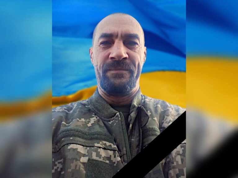 На Донеччині загинув солдат з Кам’янського – єдина дитина матері